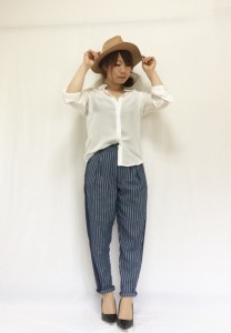 ストライプパンツコーデ