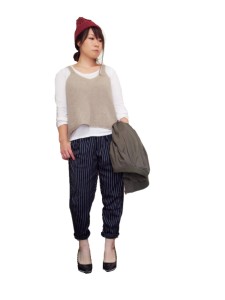 ストライプテーパードパンツ