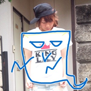 Tシャツ 着やせ